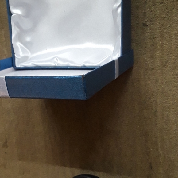 10 jewelry gift or storage boxes - Picture 4 of 4